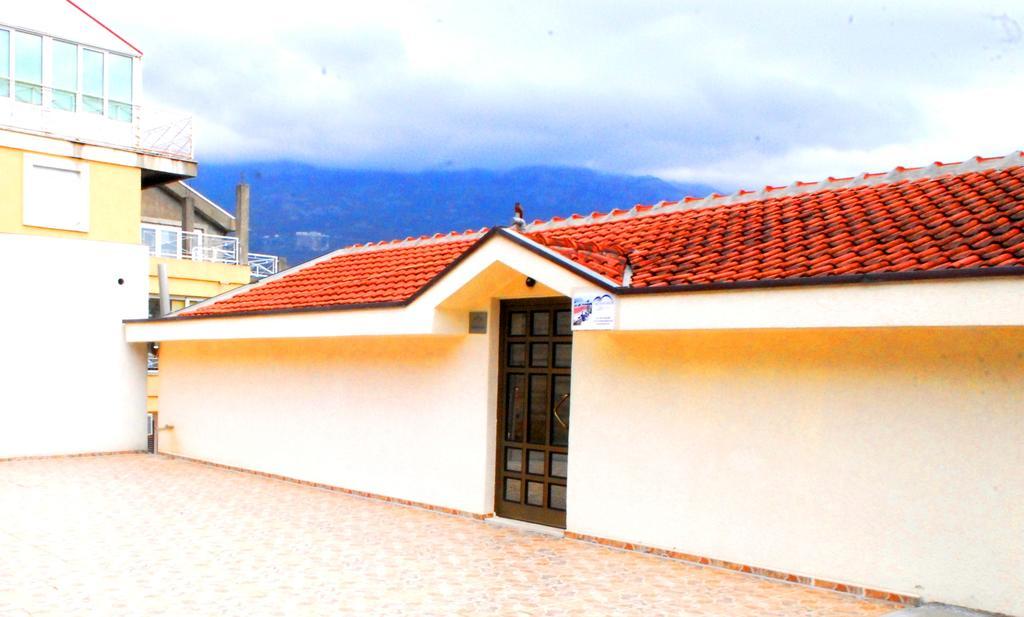 Apartments Top Of Budva Buitenkant foto
